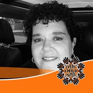 Meet your Posher, Leanne